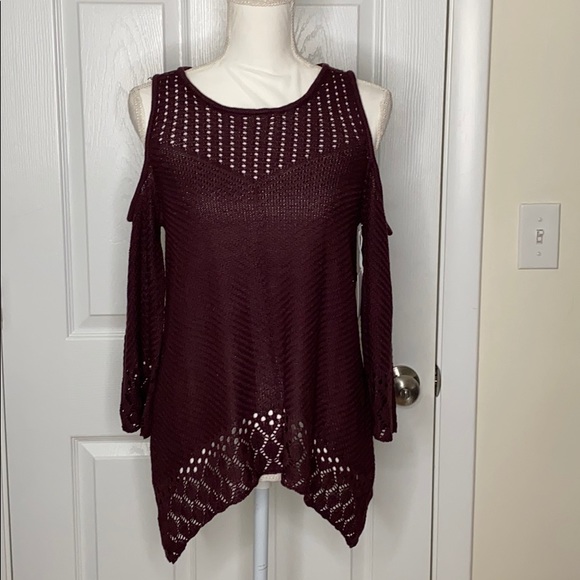 LC Lauren Conrad Sweaters - Lauren Conrad Cold Shoulder Sweater - Wine